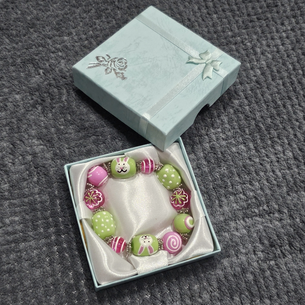 Bunny Easter Green Pink Chunky Glass Bead Elastic Bracelet